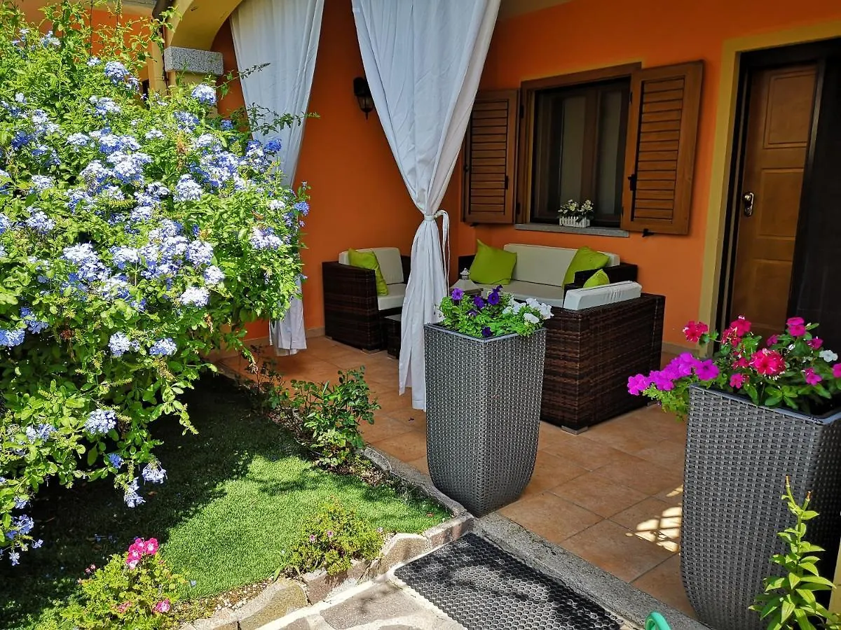 Holiday home Casa Con Giardino Villa Olbia