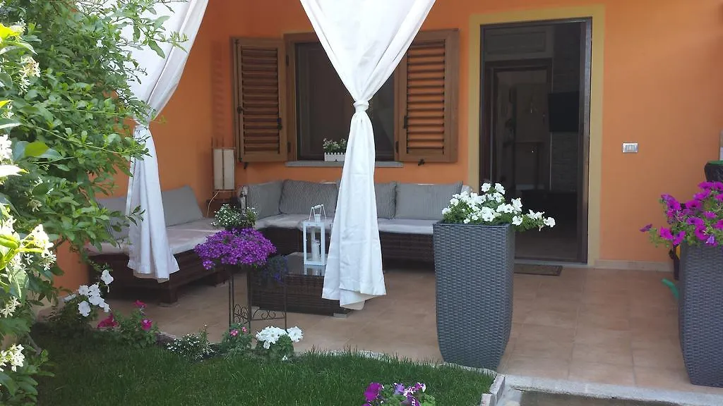 Casa Con Giardino Villa Olbia